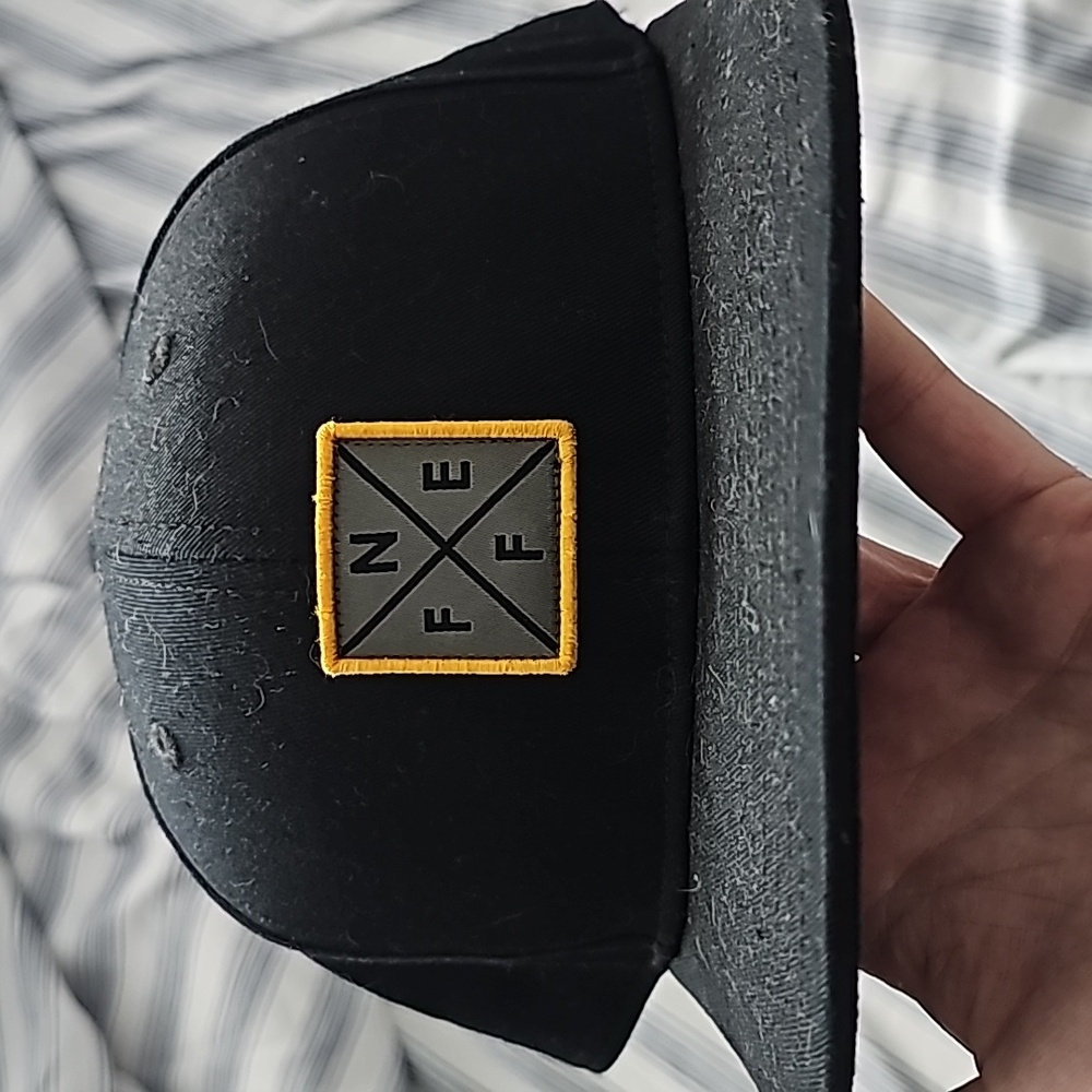 Neff hat